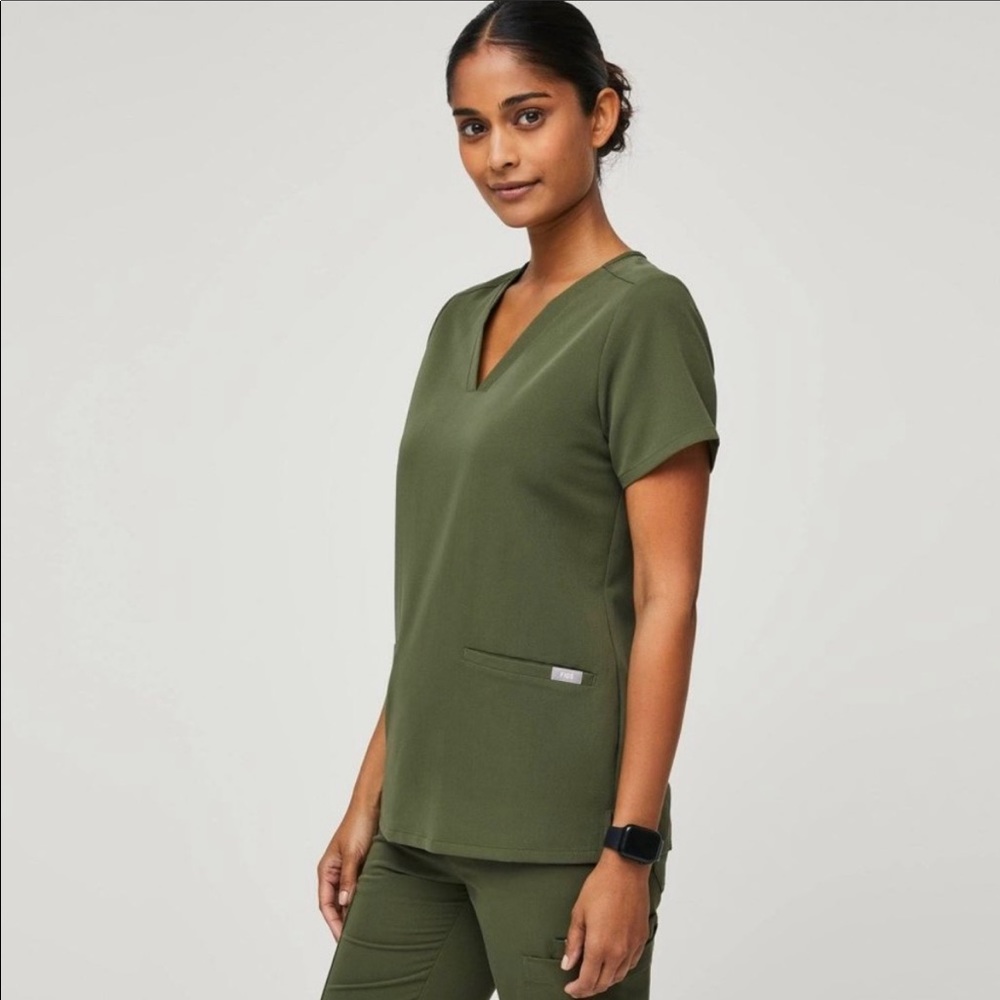 Figs OLIVE GREEN